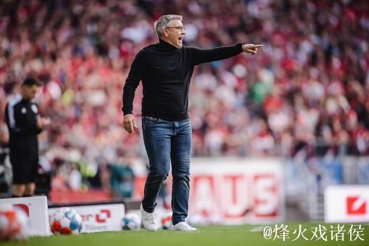 官方:美因茨宣布前柏林联合主帅菲舍尔上任 官方:美因茨宣布前柏林联合主帅菲舍尔上任